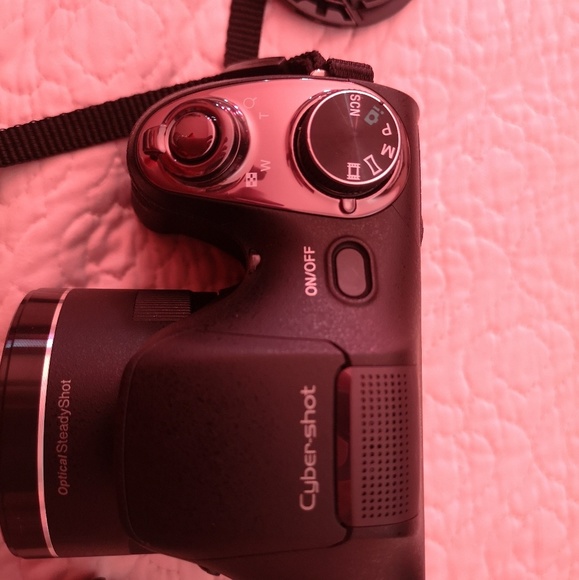 Sony Cyber-shot DSC-H300 20.1 MP Digital Camera - - Picture 4 of 5